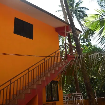 Chill Out Home Morjim Exterior photo